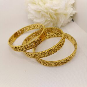 3 Bracelet baldi